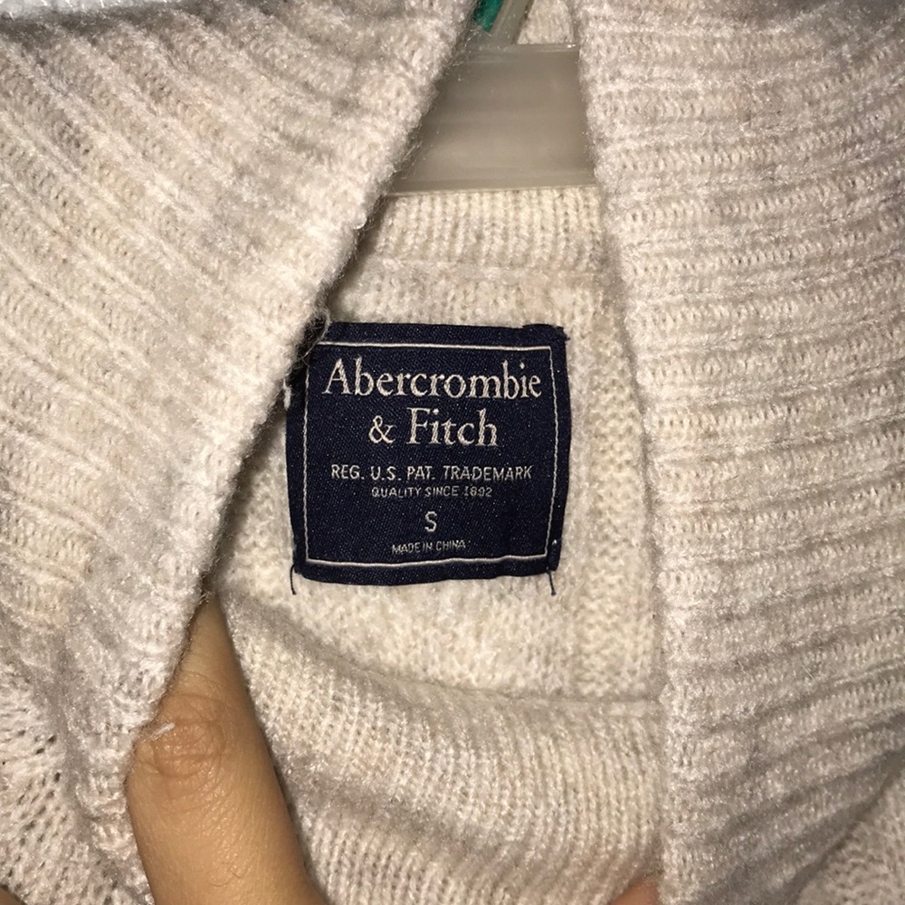 Size Small - image 4